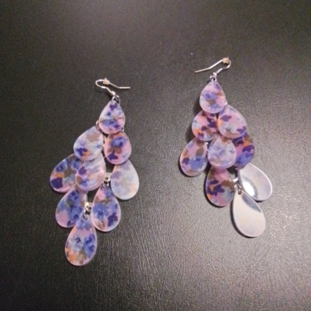 Floral Teardrop Earrings - Picture 2 of 3